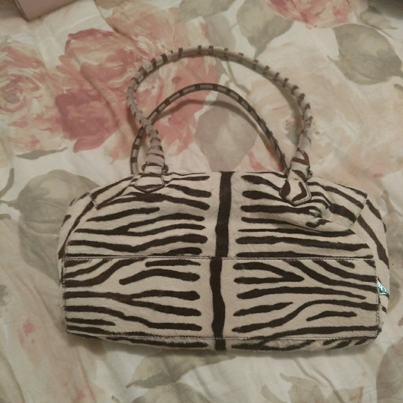 Authentic Prada calf hair handbag - Picture 2 of 8